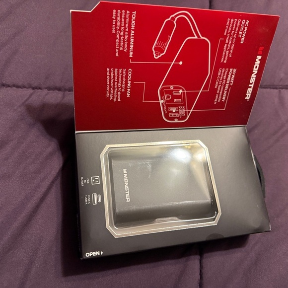 150 Watt Power Inverter - Black - Picture 3 of 3